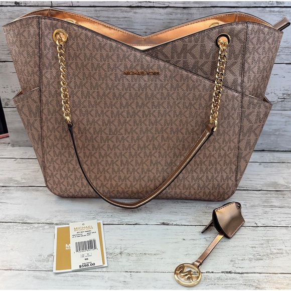 Michael Kors Jet Set Travel Large Chain Shoulder Tote - Picture 1 of 10